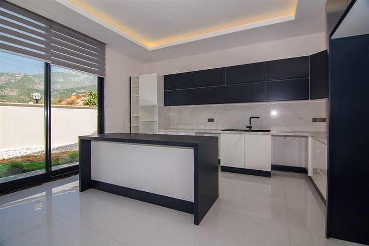 فلل حديثة في الانيا منطقة كارجي جاك / اطلالة بحر ساحرة 