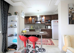 شقة عائلية واسعة - مفروشة - تصميم 1+3 - قريبة من الشاطئ في مهموتلار / الانيا 