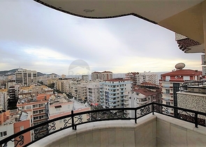 شقة عائلية واسعة - مفروشة - تصميم 1+3 - قريبة من الشاطئ في مهموتلار / الانيا 