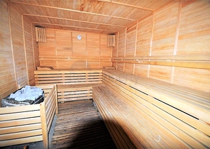 شقة عائلية واسعة - مفروشة - تصميم 1+3 - قريبة من الشاطئ في مهموتلار / الانيا 