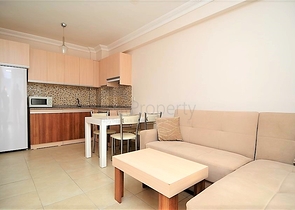 شقة من تصميم غرفة نوم وصالة - مؤثثة ضمن مجمع في منطقة حيوية ضمن مهموتلار