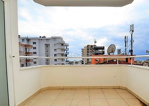 شقة من تصميم غرفة نوم وصالة - مؤثثة ضمن مجمع في منطقة حيوية ضمن مهموتلار