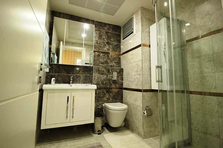 شقة فاخرة - مجمع سكني حديث - في مهموتلار / الانيا 