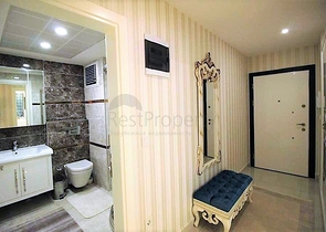 شقة فاخرة - مجمع سكني حديث - في مهموتلار / الانيا 