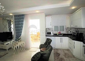 شقة فاخرة - مجمع سكني حديث - في مهموتلار / الانيا 