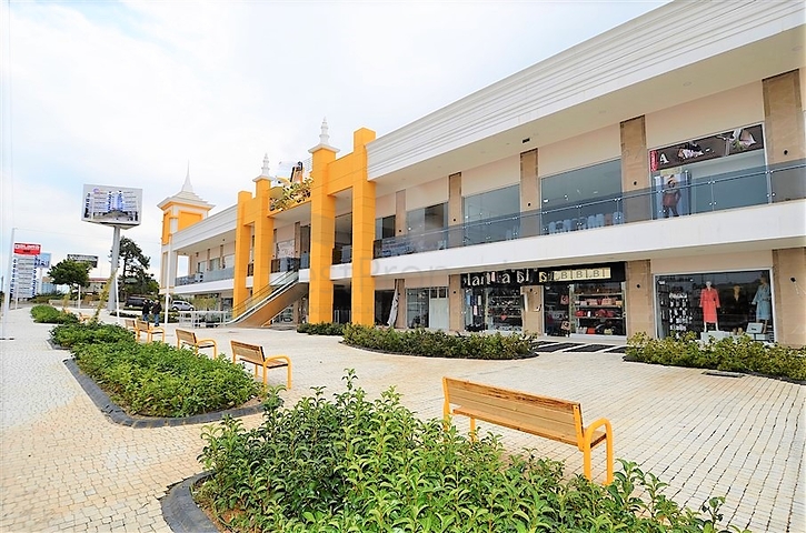 عائد ثابت 8 % - محل تجاري مع ضمان تأجير 12 عاما - في ولاية انطاليا 