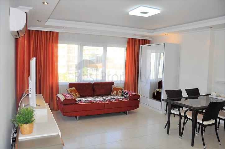 شقة غرفتين وصالة مفروشة ضمن مجمع عائلي في الانيا - افسلار 