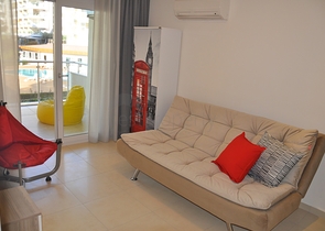 شقة غرفتين وصالة مفروشة ضمن مجمع عائلي في الانيا - افسلار 