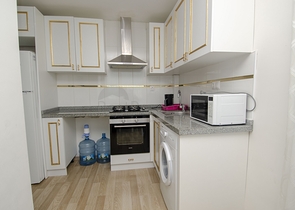 شقة 1 + 1 مع أثاث في مجمع في ليمان على بعد 400 م من البحر