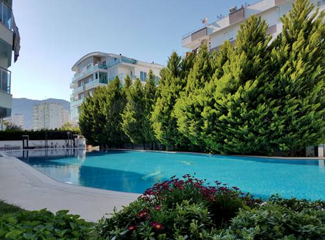 شقة 1 + 1 مفروشة في ليمان كونيالتي على بعد 800 م من البحر