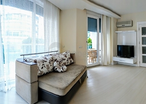 شقة 1 + 1 مفروشة في ليمان كونيالتي على بعد 800 م من البحر