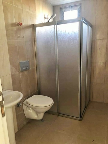 شقة غرفة نوم وصالة بسعر مميز في الانيا 