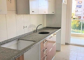 شقة غرفة نوم وصالة بسعر مميز في الانيا 