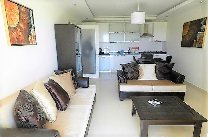 شقة غرفة وصالة مفروشة ضمن مجمع خمس نجوم في افسلار/ الانيا 