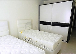 شقة غرفة وصالة مفروشة ضمن مجمع خمس نجوم في افسلار/ الانيا 