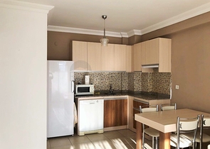 بتصميم غرفة نوم وصالة - شقة مؤثثة للبيع في مهموتلار - الانيا 