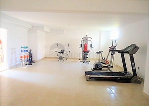 بتصميم غرفة نوم وصالة - شقة مؤثثة للبيع في مهموتلار - الانيا 