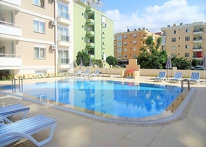 بتصميم غرفة نوم وصالة - شقة مؤثثة للبيع في مهموتلار - الانيا 