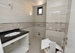 موقع مميز - دوبلكس عائلية 5 غرف وصالة - مركز الانيا 