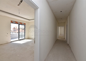 موقع مميز - دوبلكس عائلية 5 غرف وصالة - مركز الانيا 