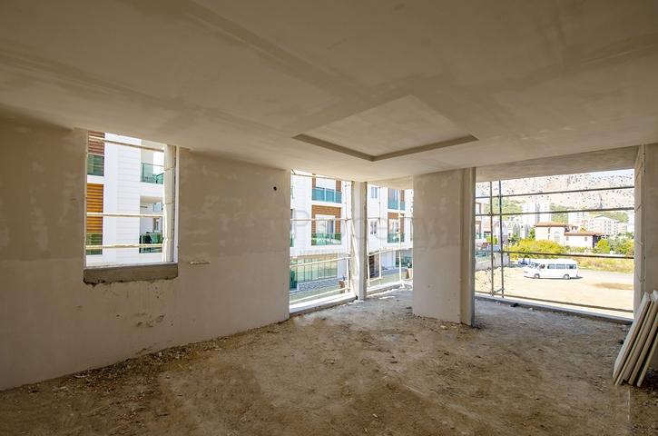 مشروع قيد الإنشاء في كونيالتي أنطاليا