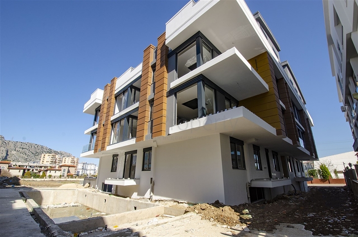 مشروع قيد الإنشاء في كونيالتي أنطاليا