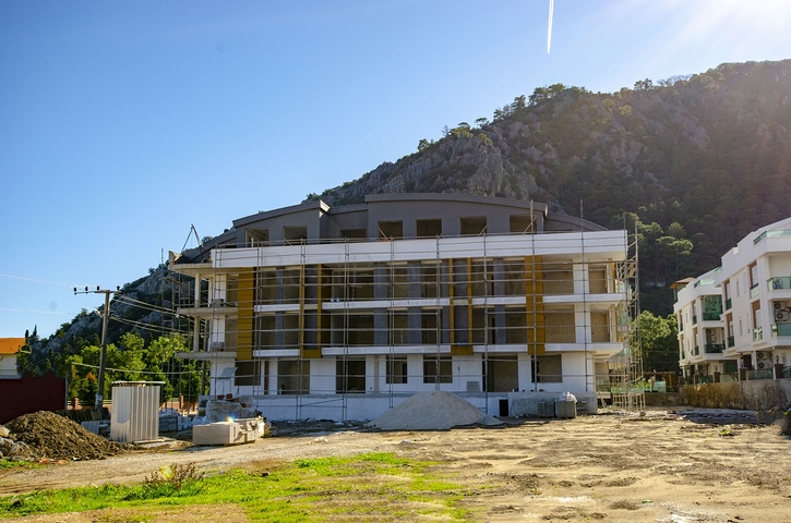 مشروع قيد الإنشاء في كونيالتي أنطاليا