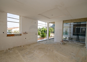 مشروع قيد الإنشاء في كونيالتي أنطاليا