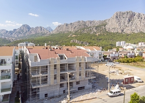 مشروع قيد الإنشاء في كونيالتي أنطاليا