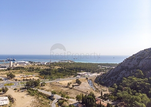 مشروع قيد الإنشاء في كونيالتي أنطاليا