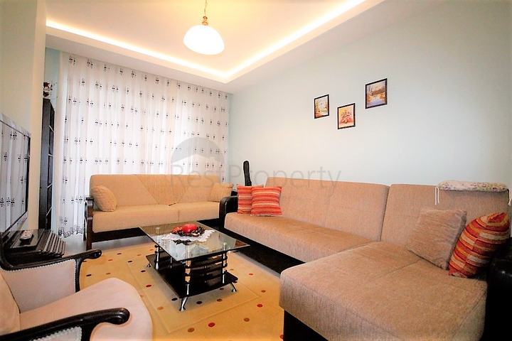 سعر مناسب - شقة ثلاث غرف وصالة في منطقة جيكجلي الراقية / الانيا 