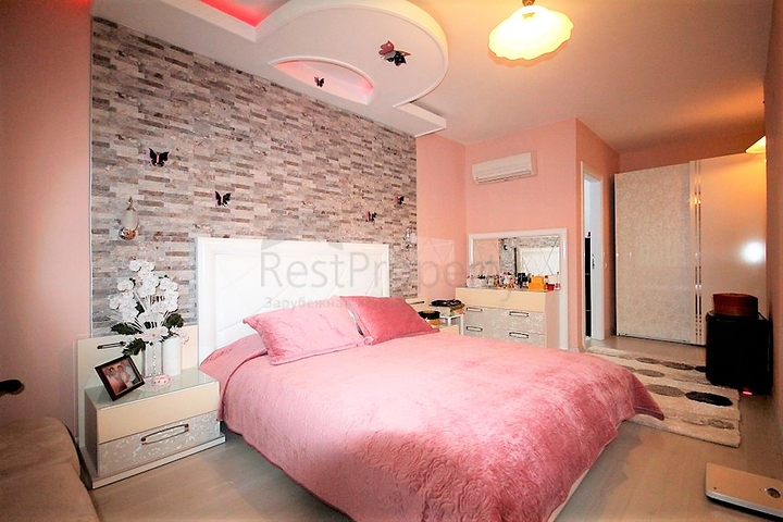 سعر مناسب - شقة ثلاث غرف وصالة في منطقة جيكجلي الراقية / الانيا 