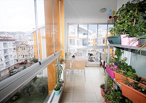 سعر مناسب - شقة ثلاث غرف وصالة في منطقة جيكجلي الراقية / الانيا 