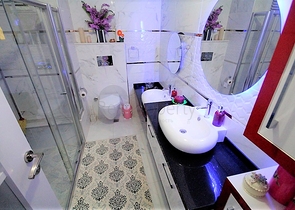 سعر مناسب - شقة ثلاث غرف وصالة في منطقة جيكجلي الراقية / الانيا 