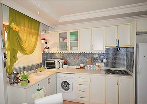 سعر اقتصادي - شقة غرفة وصالة - مفروشة - قريبة من البحر والخدمات - في منطقة مهموتلار / الانيا 