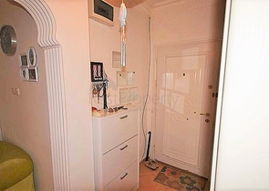 سعر اقتصادي - شقة غرفة وصالة - مفروشة - قريبة من البحر والخدمات - في منطقة مهموتلار / الانيا 