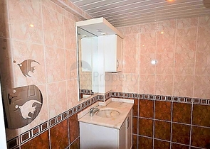 سعر اقتصادي - شقة غرفة وصالة - مفروشة - قريبة من البحر والخدمات - في منطقة مهموتلار / الانيا 