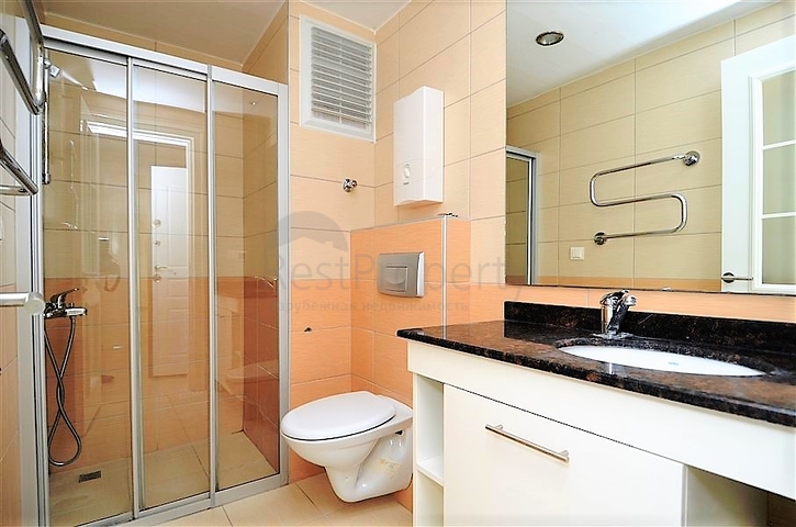 ضمن منطقة سكنية راقية - شقة غرفة وصالة في جيكجلي / الانيا 