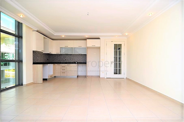 ضمن منطقة سكنية راقية - شقة غرفة وصالة في جيكجلي / الانيا 