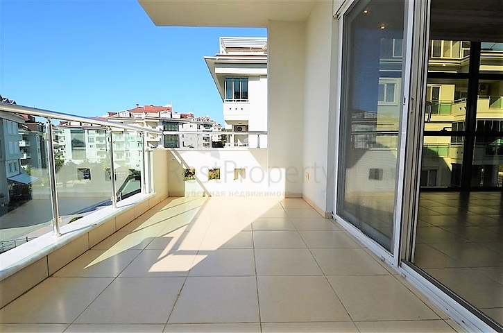 ضمن منطقة سكنية راقية - شقة غرفة وصالة في جيكجلي / الانيا 