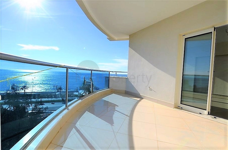 شقة غرفتين وصالة في مجمع فاخر ب مهموتلار / الانيا .