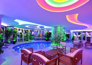 شقة غرفتين وصالة في مجمع فاخر ب مهموتلار / الانيا .