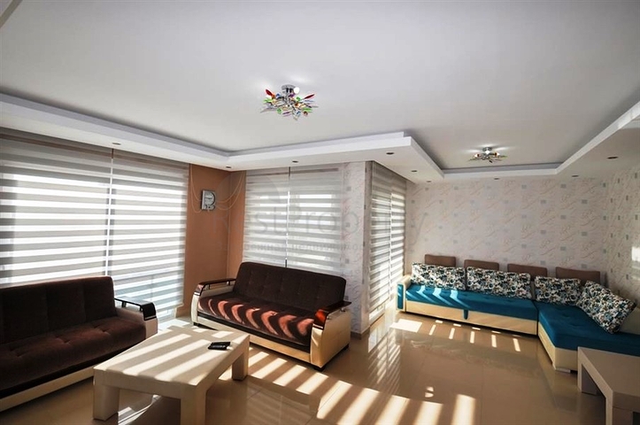 اطلالة بحر - مجمع بخدمات 5 نجوم - دوبلكس 3 غرفة وصالة - في منطقة كارجي جاك الجبلية / الانيا 