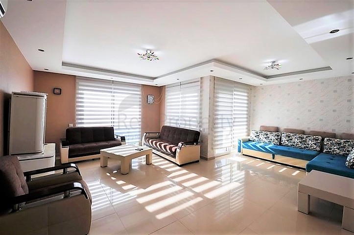 اطلالة بحر - مجمع بخدمات 5 نجوم - دوبلكس 3 غرفة وصالة - في منطقة كارجي جاك الجبلية / الانيا 