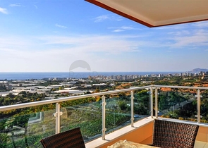 اطلالة بحر - مجمع بخدمات 5 نجوم - دوبلكس 3 غرفة وصالة - في منطقة كارجي جاك الجبلية / الانيا 