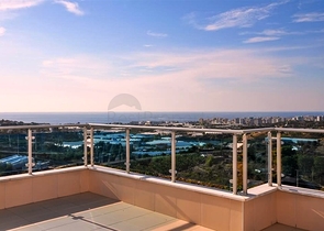 اطلالة بحر - مجمع بخدمات 5 نجوم - دوبلكس 3 غرفة وصالة - في منطقة كارجي جاك الجبلية / الانيا 