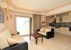 سعر مميز جدا - اطلالة بحر كاملة - شقة غرفتين وصالة في الانيا 