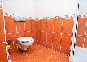 سعر مميز جدا - اطلالة بحر كاملة - شقة غرفتين وصالة في الانيا 