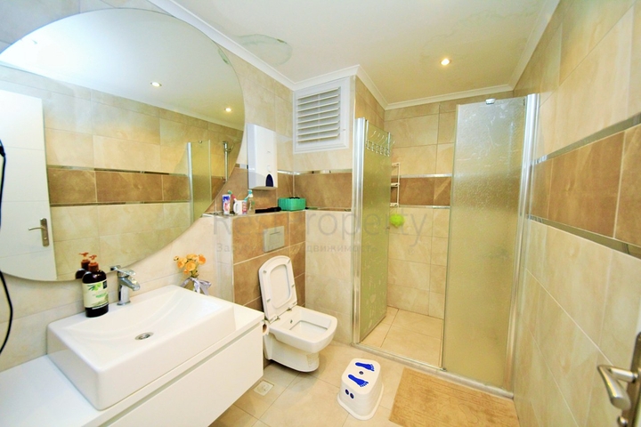 شقة غرفتين وصالة مفروشة ضمن مجمع خمس نجوم في مهموتلار / الانيا 