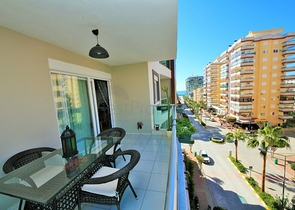 شقة غرفتين وصالة مفروشة ضمن مجمع خمس نجوم في مهموتلار / الانيا 